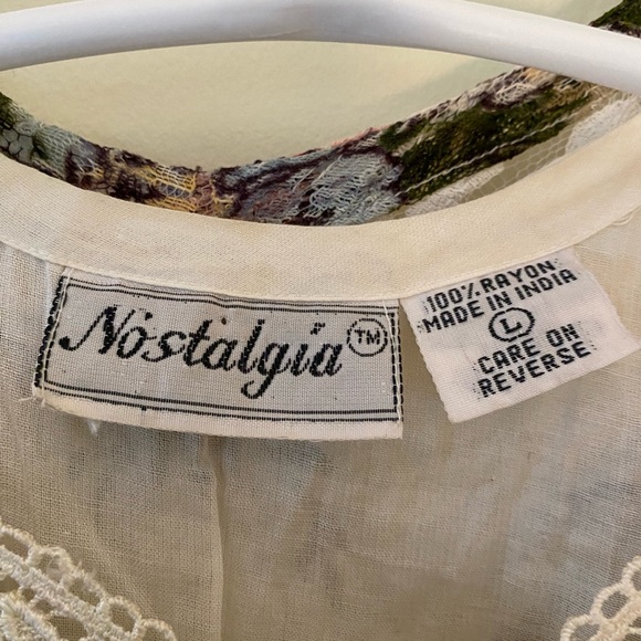 Nostalgia Crinkly Lace Floral Rayon Dress - Picture 4 of 4